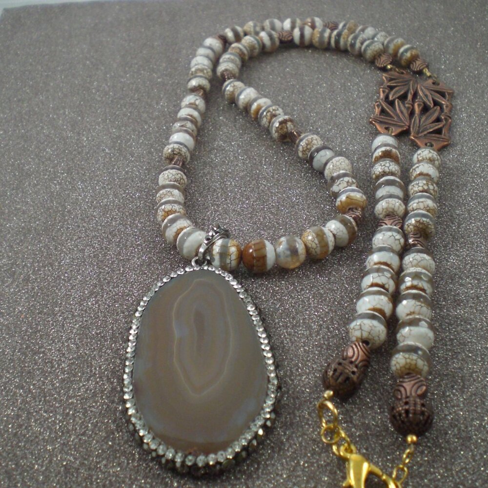 Tibetan Agate Gemstone Necklace with Rhinestone Encrusted Agate Focal Pendant